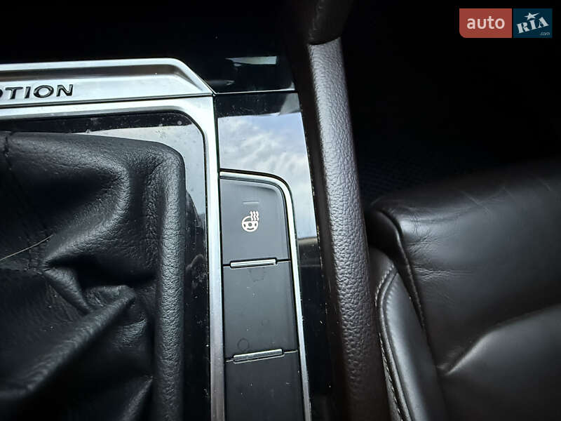 Седан Volkswagen Passat 2016 в Мукачево