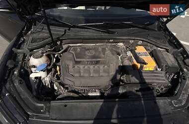 Седан Volkswagen Passat 2017 в 