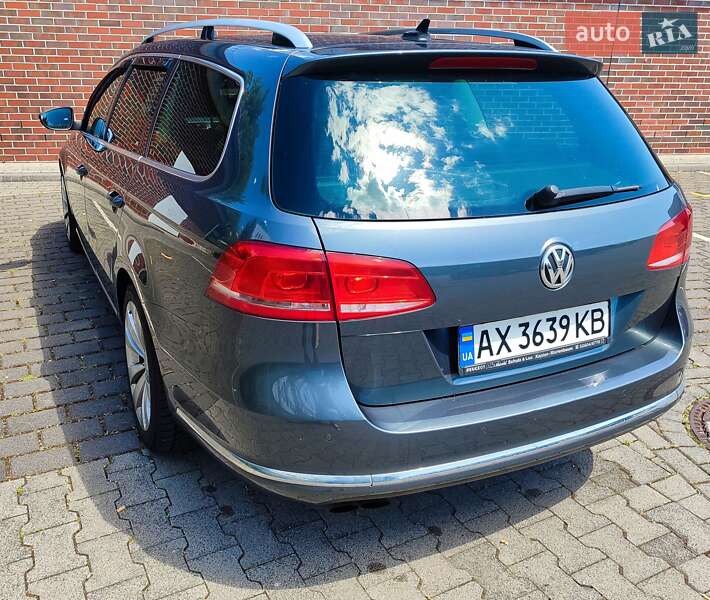Універсал Volkswagen Passat 2013 в Львові