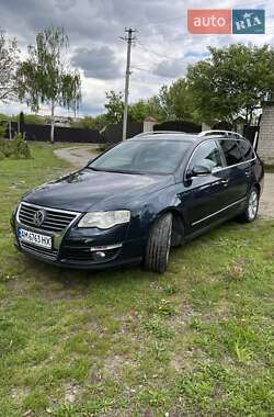 Універсал Volkswagen Passat 2006 в 