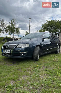 Універсал Volkswagen Passat 2006 в 