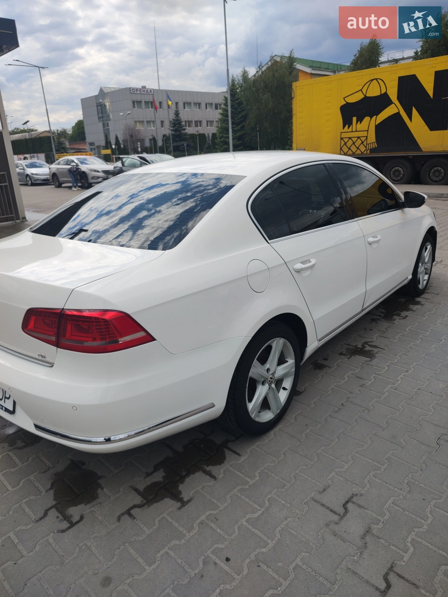 2011 Volkswagen Passat - мініатюра 3