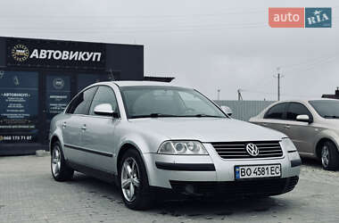 Седан Volkswagen Passat 2004 в 