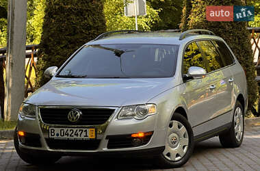 Универсал Volkswagen Passat 2010 в 
