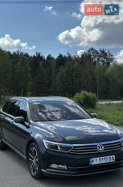 Універсал Volkswagen Passat 2019 в Києві