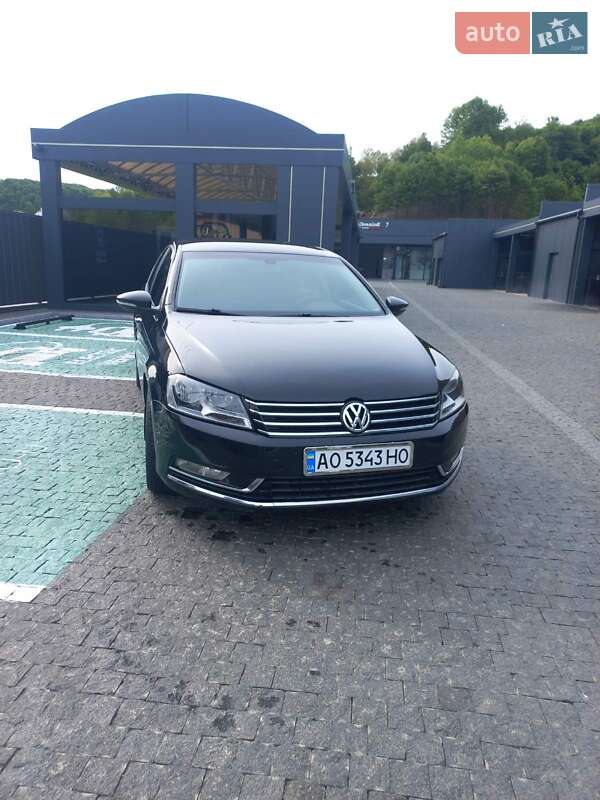 Седан Volkswagen Passat 2014 в 