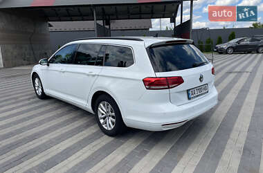 Универсал Volkswagen Passat 2015 в Киеве