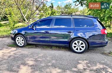 Універсал Volkswagen Passat 2008 в Полтаві