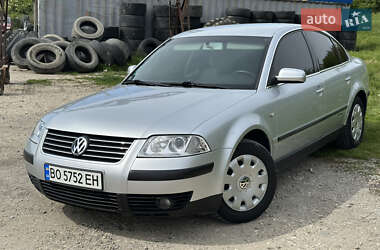 Седан Volkswagen Passat 2001 в Тернополе