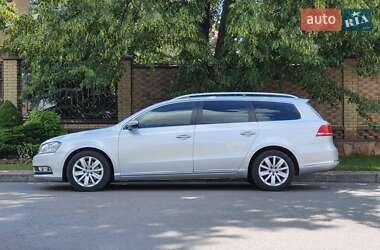 Универсал Volkswagen Passat 2011 в Луцке