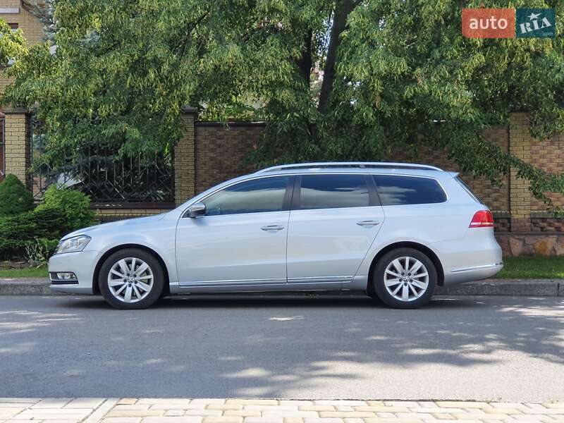 Volkswagen Passat 2011