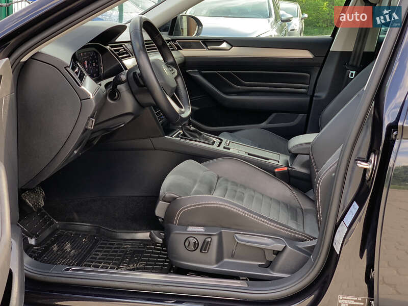 Універсал Volkswagen Passat 2021 в Бердичеві