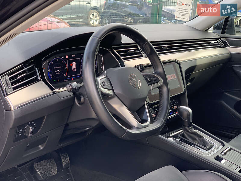 Універсал Volkswagen Passat 2021 в Бердичеві