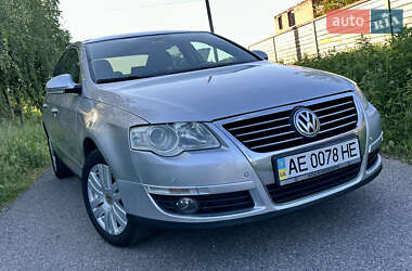 Седан Volkswagen Passat 2008 в 