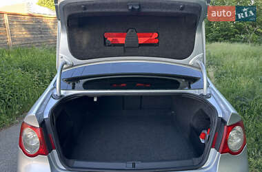 Седан Volkswagen Passat 2008 в 
