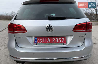 Універсал Volkswagen Passat 2012 в 