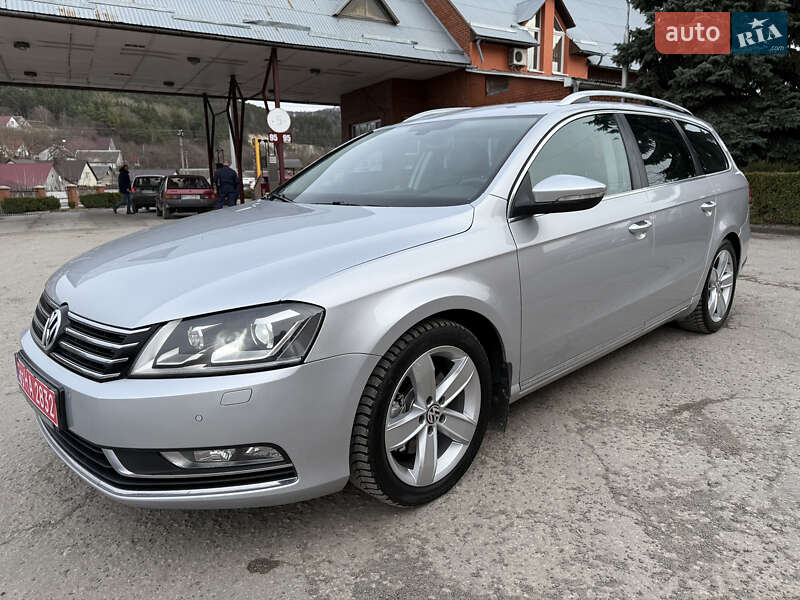 Універсал Volkswagen Passat 2012 в Кременці