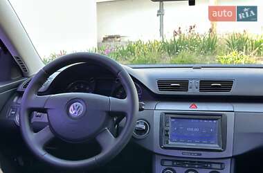 Седан Volkswagen Passat 2007 в 