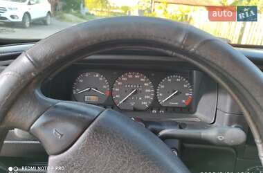 Універсал Volkswagen Passat 1994 в 