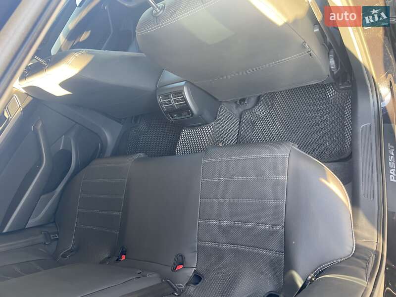 Универсал Volkswagen Passat 2015 в Днепре
