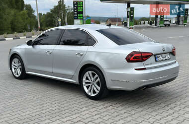 Седан Volkswagen Passat 2017 в 