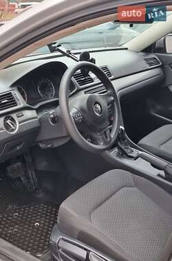 Седан Volkswagen Passat 2014 в 