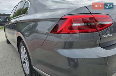 Седан Volkswagen Passat 2016 в 
