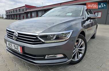 Седан Volkswagen Passat 2016 в 