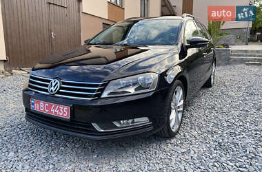 Универсал Volkswagen Passat 2011 в Ровно