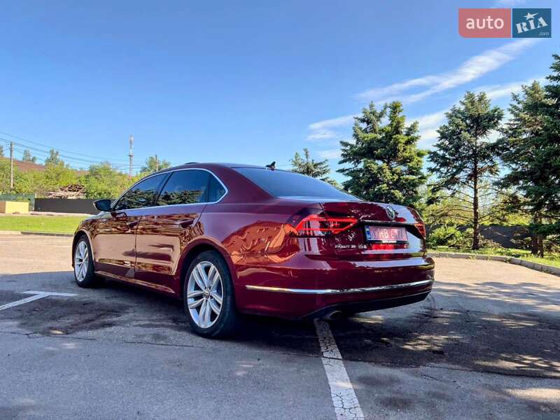 Седан Volkswagen Passat 2018 в Кривом Роге