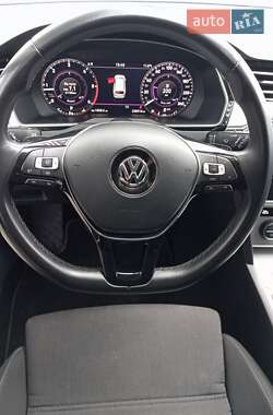 Универсал Volkswagen Passat 2019 в 