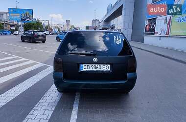 Універсал Volkswagen Passat 2001 в 