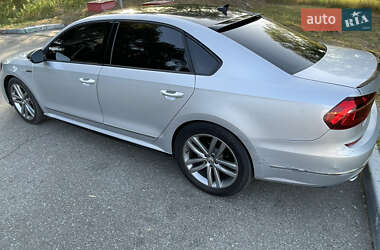 Седан Volkswagen Passat 2018 в 