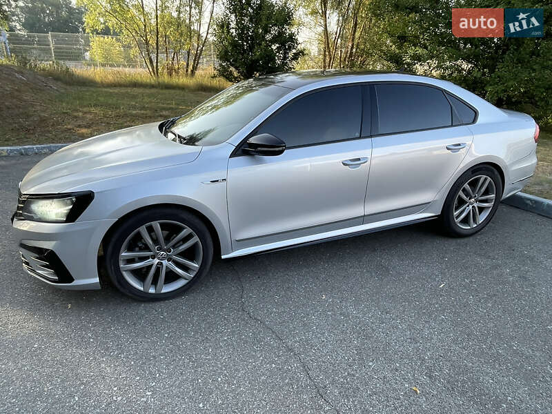 Седан Volkswagen Passat 2018 в 