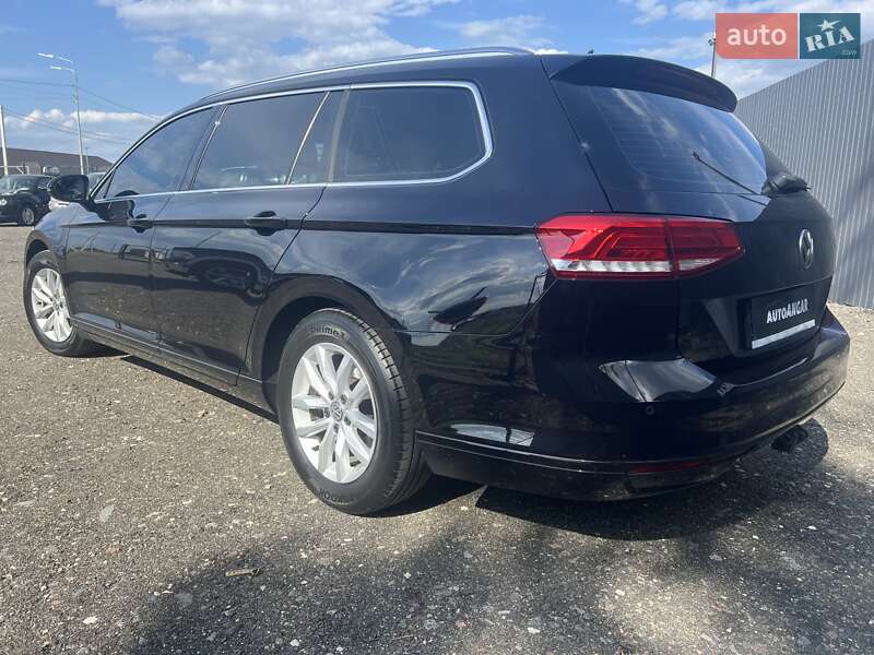 Универсал Volkswagen Passat 2015 в Киеве