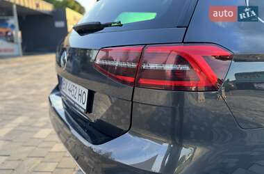 Универсал Volkswagen Passat 2018 в Шепетовке