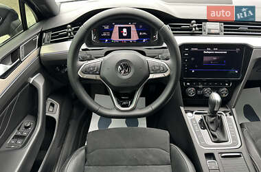 Седан Volkswagen Passat 2020 в 
