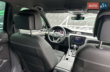 Седан Volkswagen Passat 2020 в 
