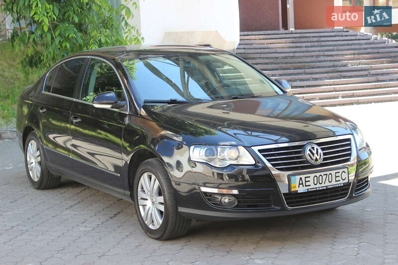 Седан Volkswagen Passat 2008 в Днепре