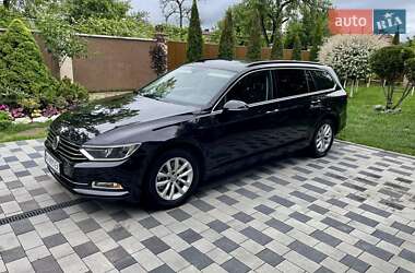 Універсал Volkswagen Passat 2015 в Мукачевому