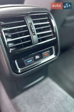 Универсал Volkswagen Passat 2015 в 
