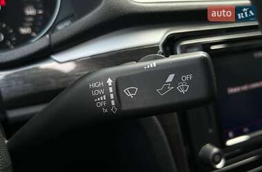 Седан Volkswagen Passat 2018 в 