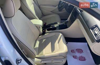 Седан Volkswagen Passat 2016 в 