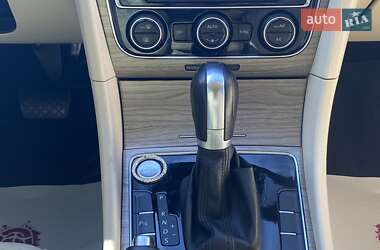 Седан Volkswagen Passat 2016 в 
