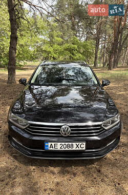 Универсал Volkswagen Passat 2017 в 