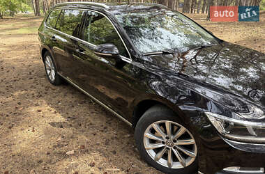 Универсал Volkswagen Passat 2017 в 