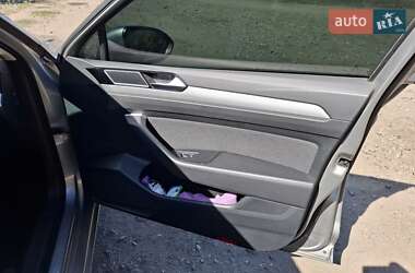 Универсал Volkswagen Passat 2016 в 