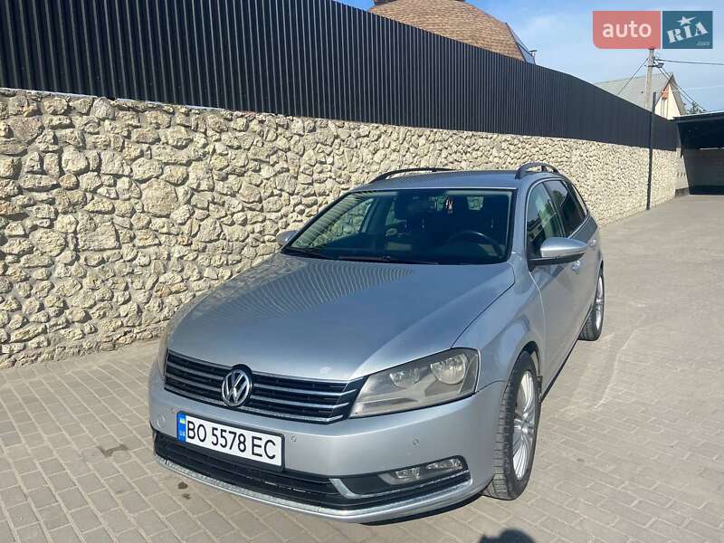 Универсал Volkswagen Passat 2011 в Тернополе