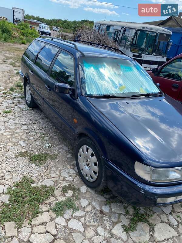 Универсал Volkswagen Passat 1994 в Николаеве
