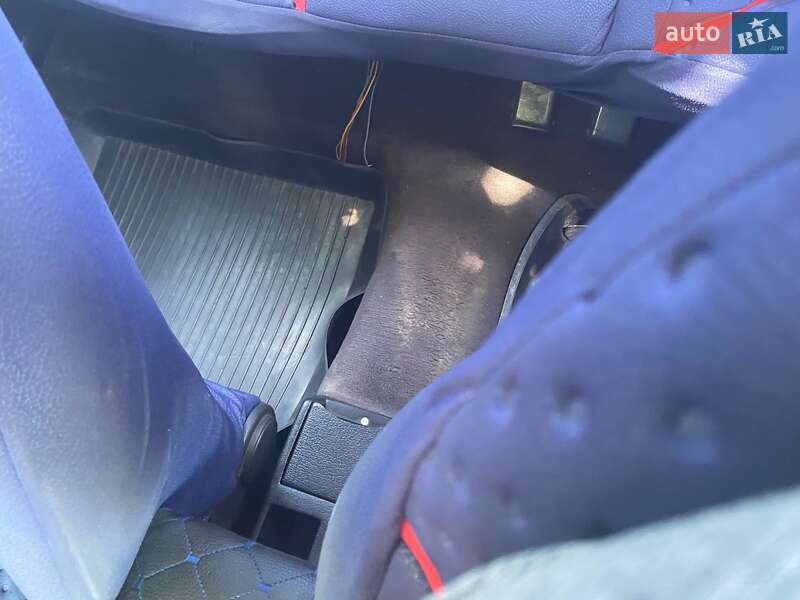 Универсал Volkswagen Passat 1994 в Николаеве